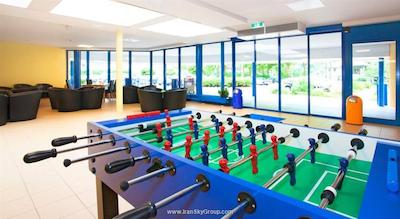 ا اند آوع امستردم-زویدوست