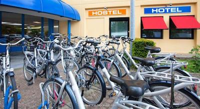 ا اند آوع امستردم-زویدوست