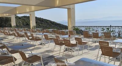 لادونيا هتل آداکوله