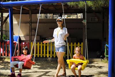 لادونيا هتل آداکوله