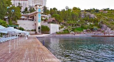 لادونيا هتل آداکوله