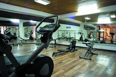 لادونيا هتل آداکوله