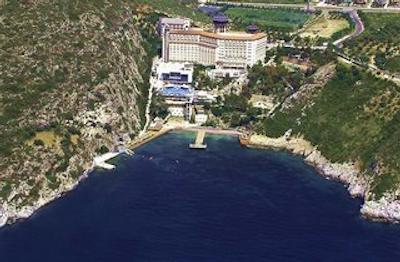 لادونيا هتل آداکوله