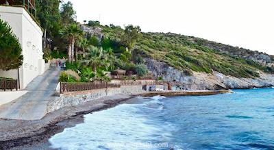 لادونيا هتل آداکوله