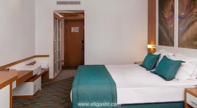 لادونيا هتل آداکوله