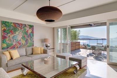 کرس، ا لاکچری کالکشن رسرت اند سپ، بدروم