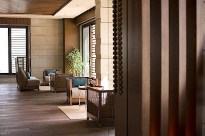 کرس، ا لاکچری کالکشن رسرت اند سپ، بدروم