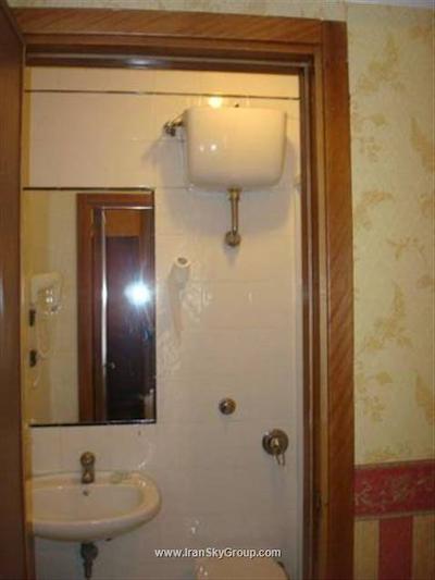 هتل دمترا کپیتلینا