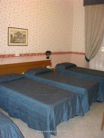 هتل دمترا کپیتلینا