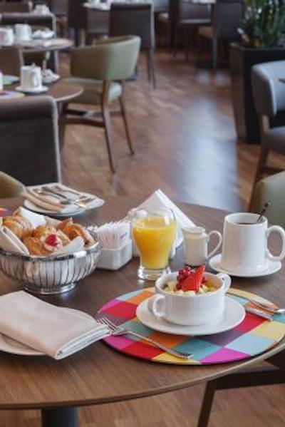 هالیدی این باکو