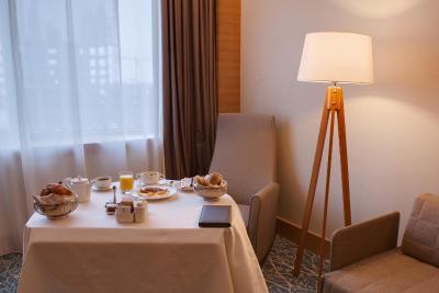 هالیدی این باکو