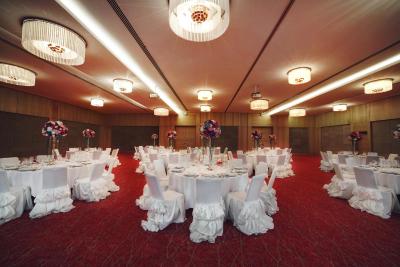 هالیدی این باکو