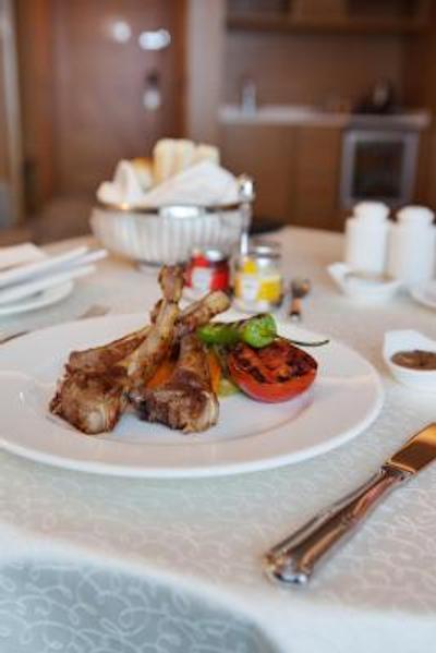 هالیدی این باکو