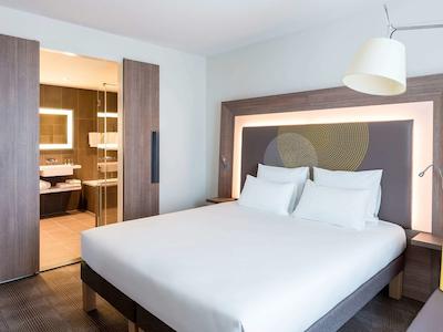 نووتل امستردام اسکیپول ایرپرت