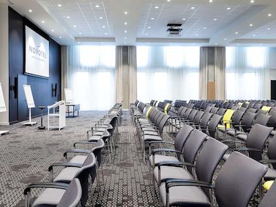 نووتل امستردام اسکیپول ایرپرت