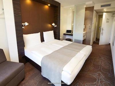 پرمیر کلاس کلن-وست