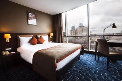 استی بریج سوئیتس باکو