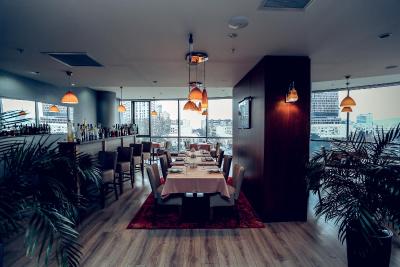 استی بریج سوئیتس باکو