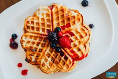 استی بریج سوئیتس باکو