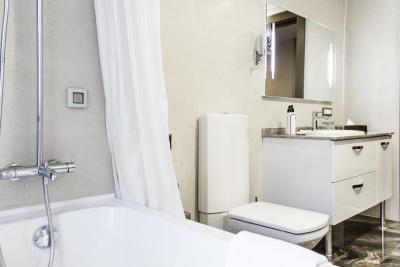 استی بریج سوئیتس باکو