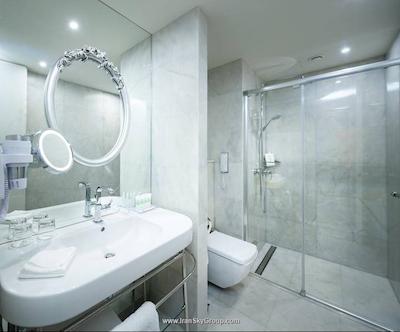 تایتانیک گندرمنمرکت برلین