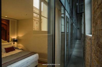 تایتانیک گندرمنمرکت برلین