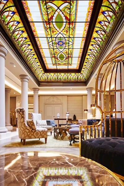 تایتانیک گندرمنمرکت برلین