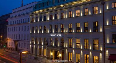 تایتانیک گندرمنمرکت برلین