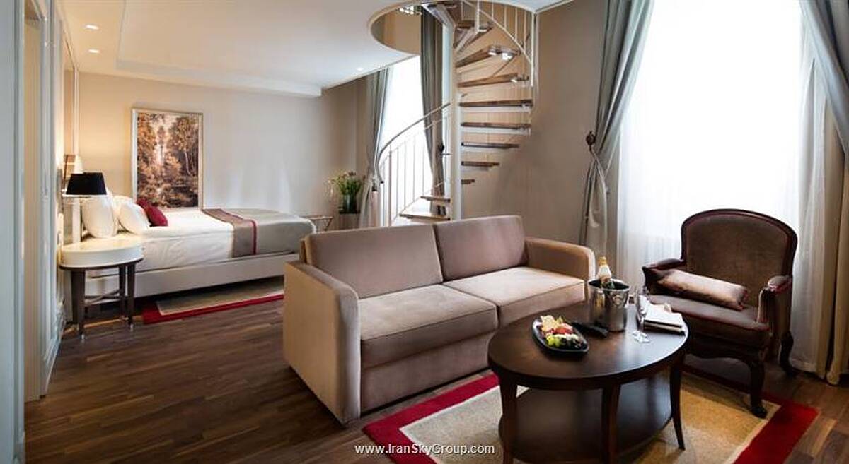 تایتانیک گندرمنمرکت برلین