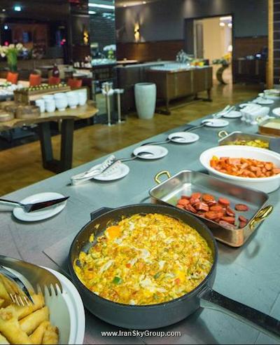 تایتانیک گندرمنمرکت برلین