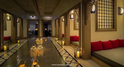 تایتانیک گندرمنمرکت برلین