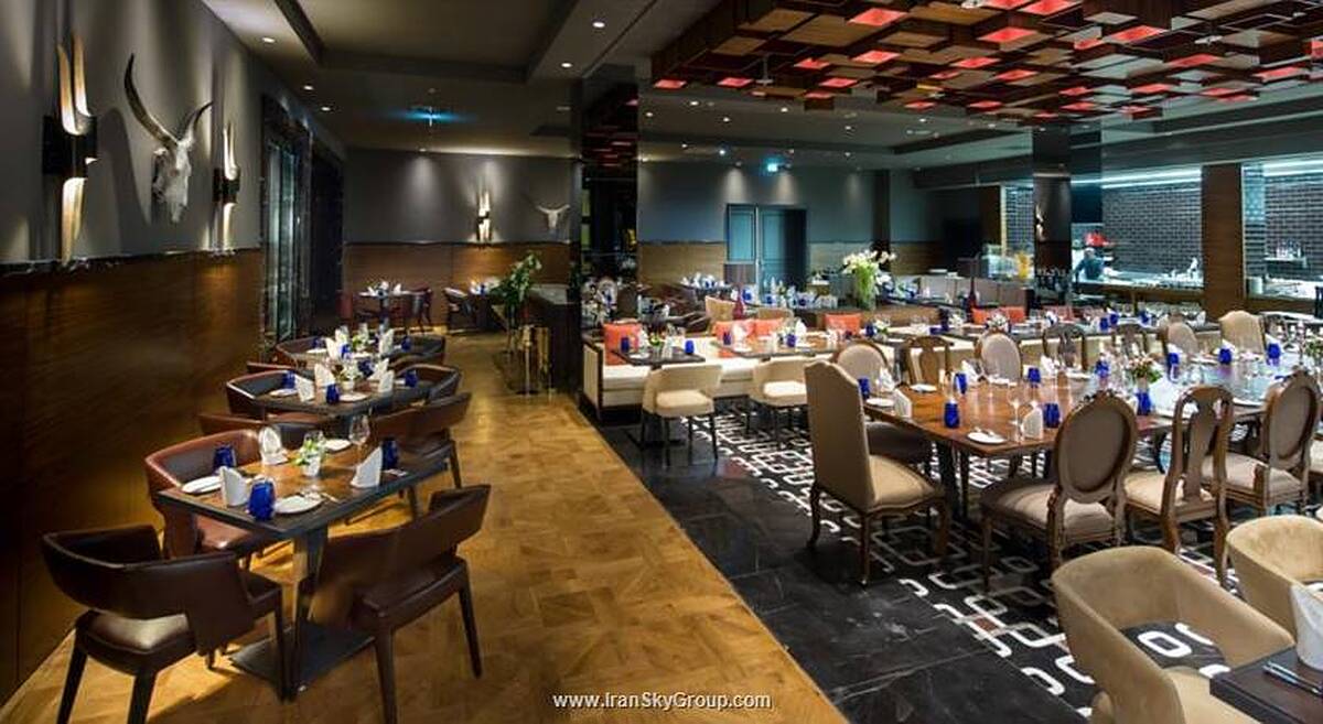 تایتانیک گندرمنمرکت برلین