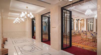 تایتانیک گندرمنمرکت برلین