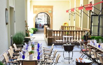 تایتانیک گندرمنمرکت برلین