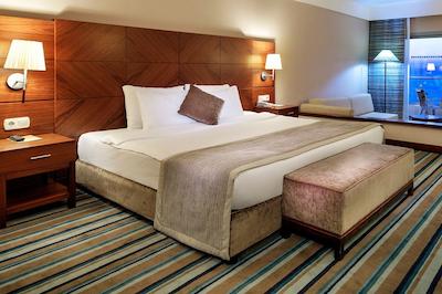 پاین بی هالیدی ریزورت