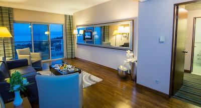 پاین بی هالیدی ریزورت