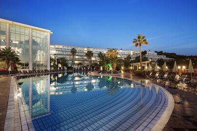 پاین بی هالیدی ریزورت