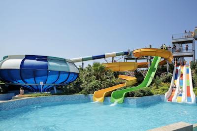 پاین بی هالیدی ریزورت