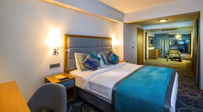 پاین بی هالیدی ریزورت