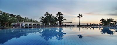 پاین بی هالیدی ریزورت