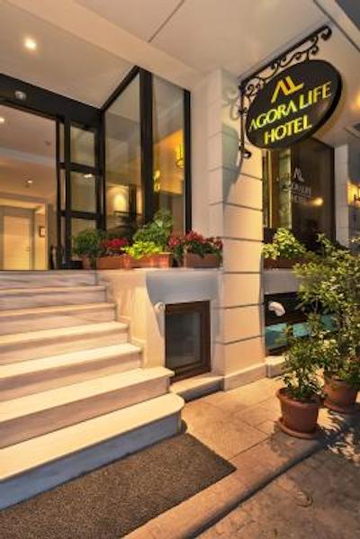 آگورا لایف هتل