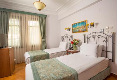 بلو هاوس هتل