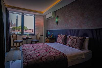 بون هتل اولد سیتی