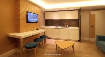 کارینا پارک سوئیت نیشان تاشی