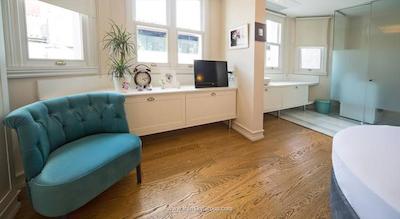 گالاتا ویستا سوئیت