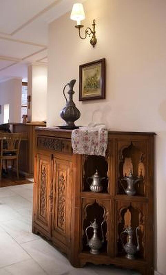 ساری کناک