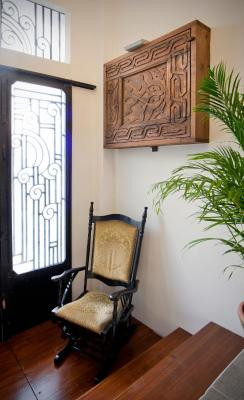 ساری کناک