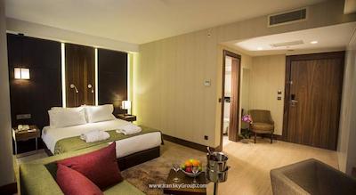 رامادا انکور استانبول ایرپورت