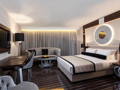 رامادا هتل اند سوئیت استانبول شیشلی