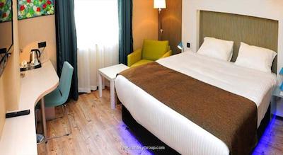 تمپو هتل 4 لونت